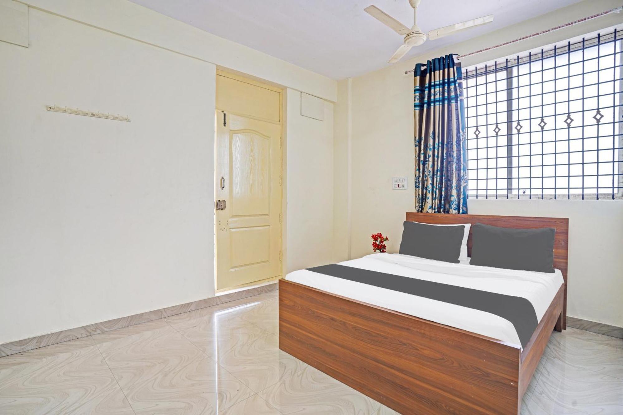 Hotel O Sv Lodge 벵갈루루 외부 사진