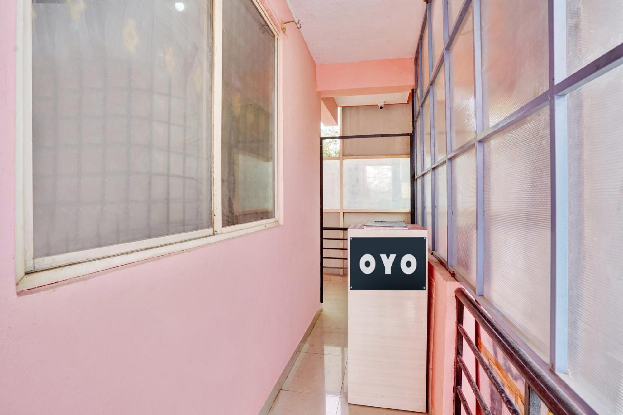 Hotel O Sv Lodge 벵갈루루 외부 사진