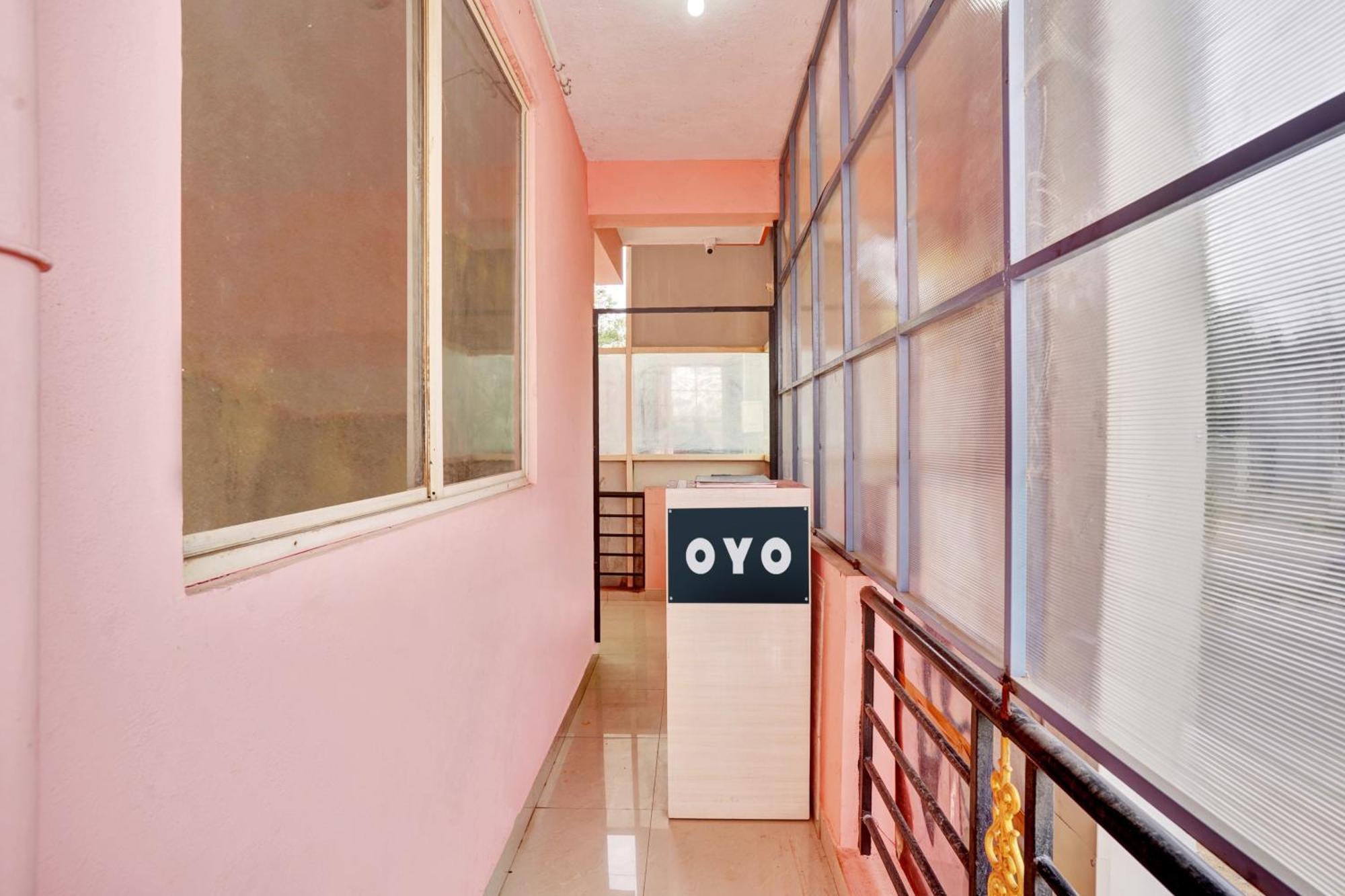 Hotel O Sv Lodge 벵갈루루 외부 사진